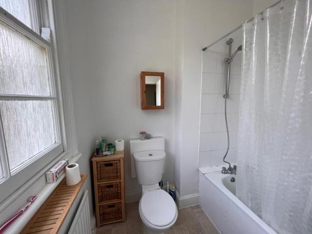 Lovely Victorian Flat For 6 In Stoke Newington London Exterior photo